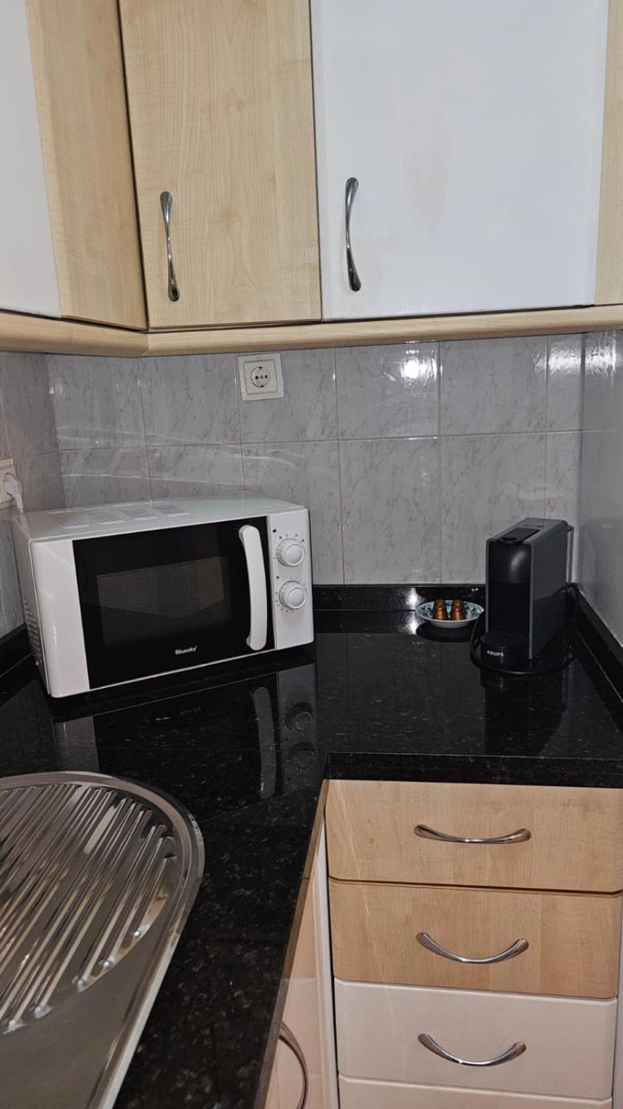 Ideal Holiday Apartment One Bedroom City Center Málaga Exteriör bild