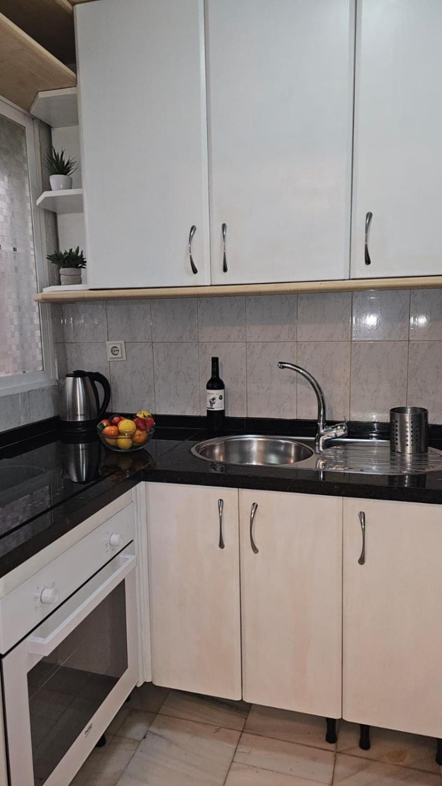 Ideal Holiday Apartment One Bedroom City Center Málaga Exteriör bild